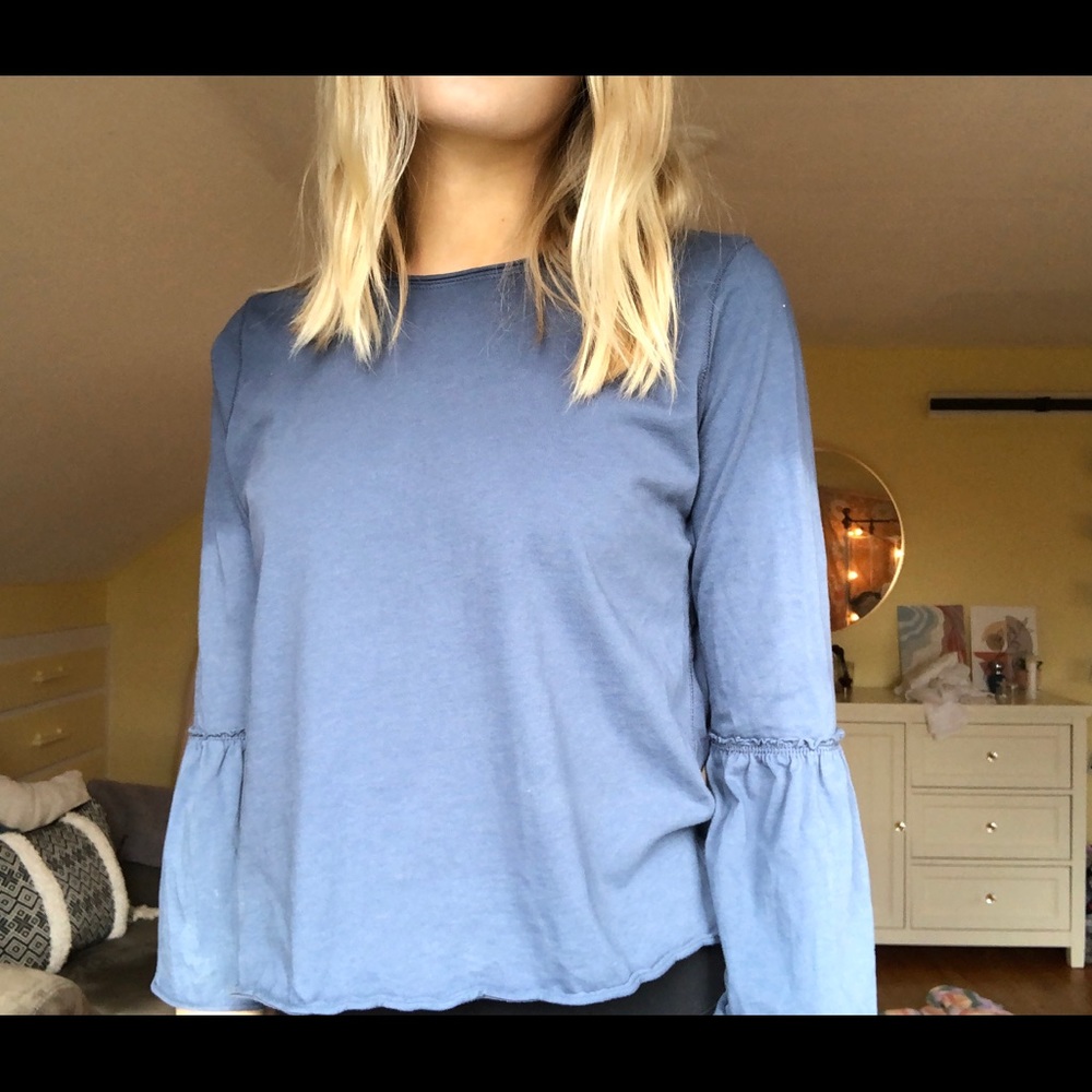 Abercrombie & Fitch puffy sleeve top